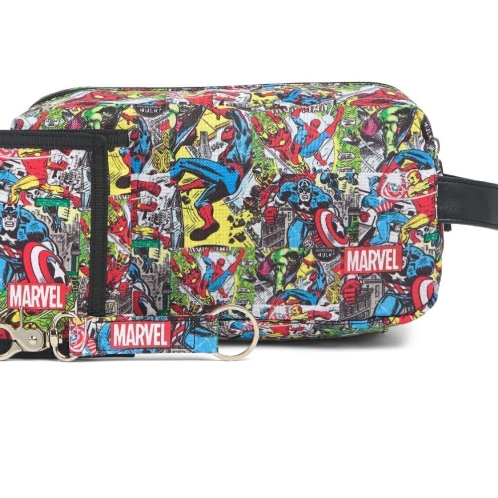 Marvel Superhero Print 3 Piece Wallet Set Toiletry Kit Wallet Key Fob